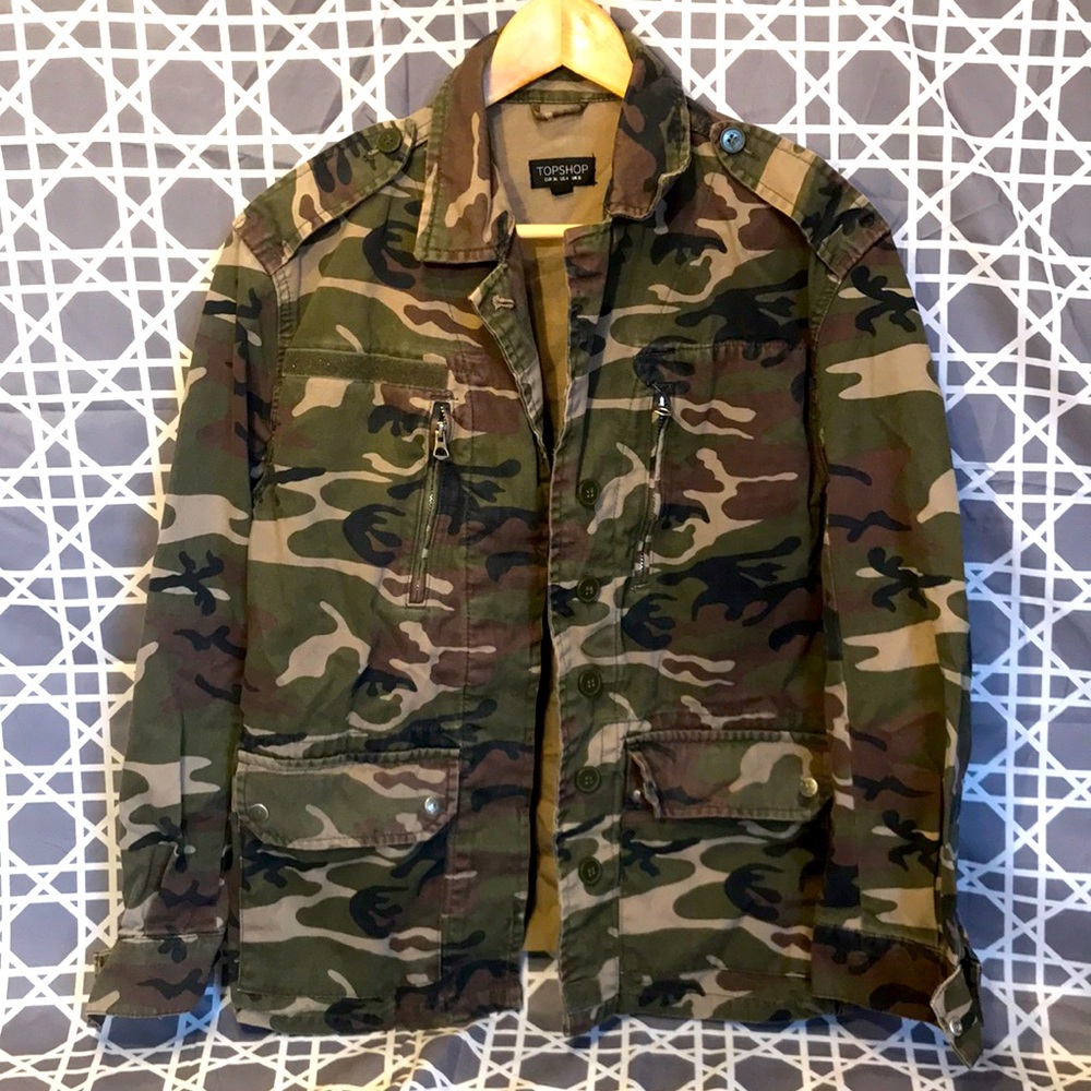 TOPSHOP Camo Jacket